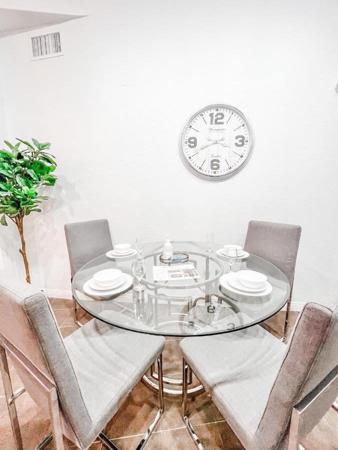 فندق Gaslamp 2Bdrm - W Parking & 4 Beds #404 سان دييغو المظهر الخارجي الصورة